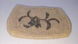 VTG Miranda Japan Faux Pearl Beaded Floral Evening Bag Clutch Purse Zipper Close